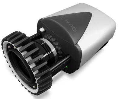 <h4>Speed and performance redefined.</h4>
<p>The Miqus Video Plus sets a new benchmark for video speed, delivering 40% faster capture rates than its predecessor. With an advanced parallel on-board MJPEG encoder, the camera streams synchronized, high-quality video at rapid speeds, reaching Full HD 1080p at 120 frames per second (fps) and 720p at 480 fps, ensuring no detail is missed.</p>